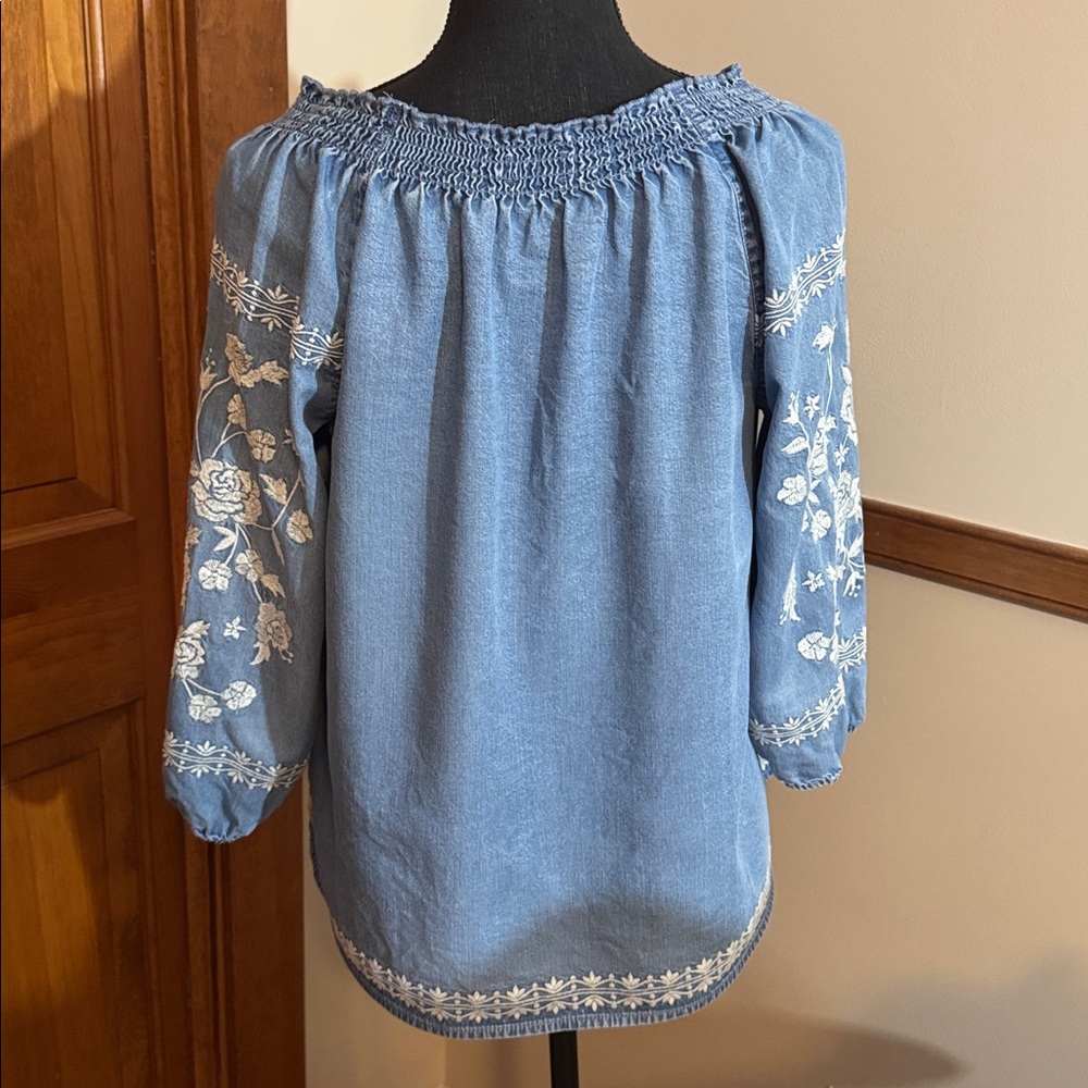 J Jill Blue Chambray Embroidered Top